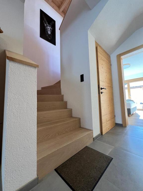 placeholder image-sq